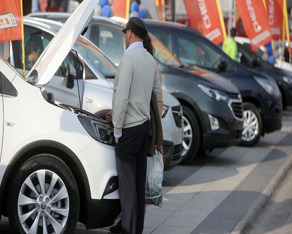 Ventas de automóviles usados crecen 79% en octubre y precios suben tras desconfinamiento
