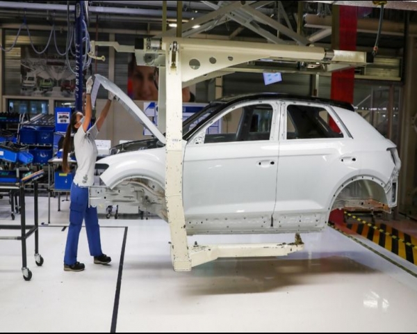 Norteamérica pierde terreno en producción global de automóviles