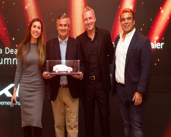 Callegari La Serena recibe premio Kia PPDA 2021 Del Kdep+ 2021 Dealer ...