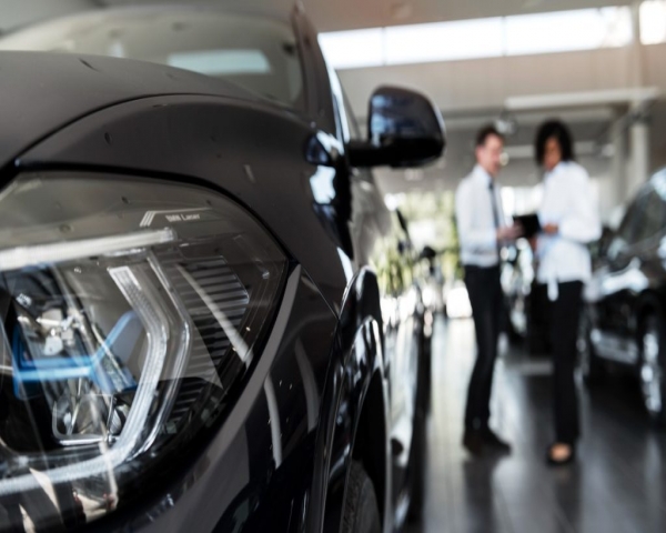 La omnicanalidad y los datos propios lideran las tendencias de marketing automotriz en 2025