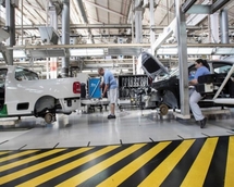 Escasez de chips costará al sector del automóvil 210,000 millones de...